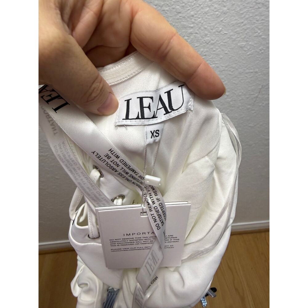 NWT LEAU White Rosette Draped Strapless Mini Dress XS - Picture 7 of 7